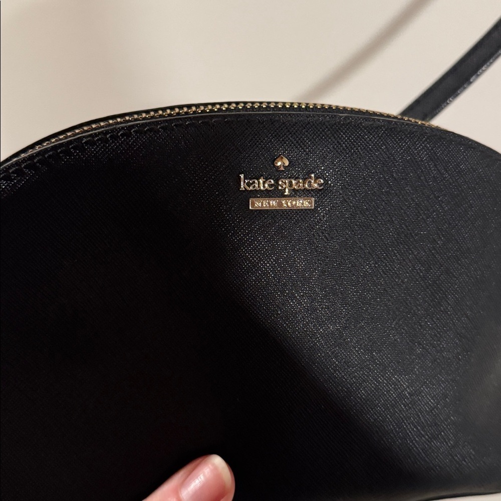 Kate Spade Perry Leather Small Dome Crossbody Black K8697 - Picture 4 of 9